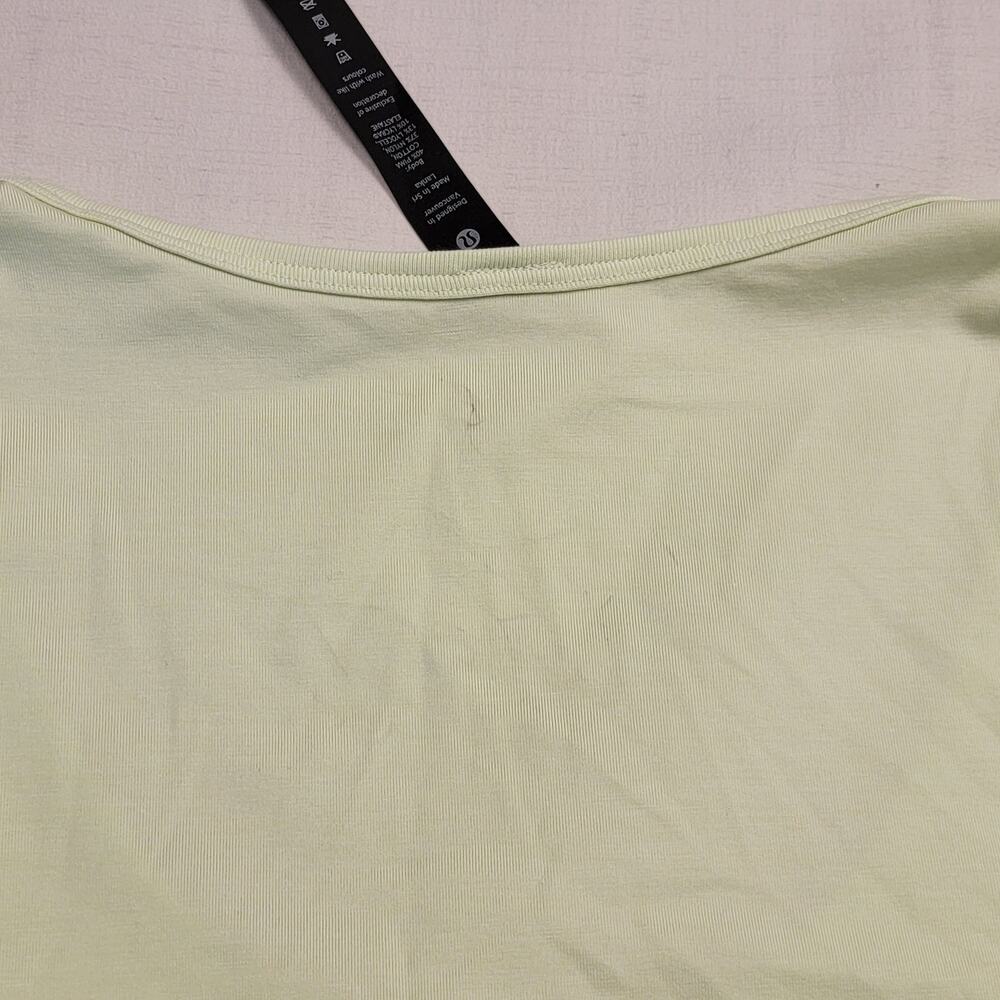 Lululemon "Barry's" Fundamental Tank - Picture 8 of 10